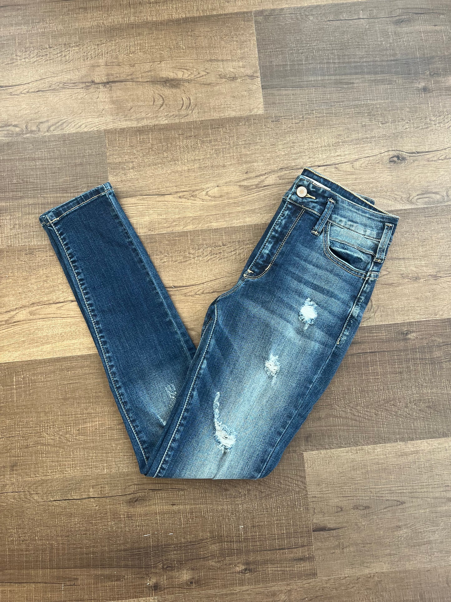 Chelsea Light Skinny Jean